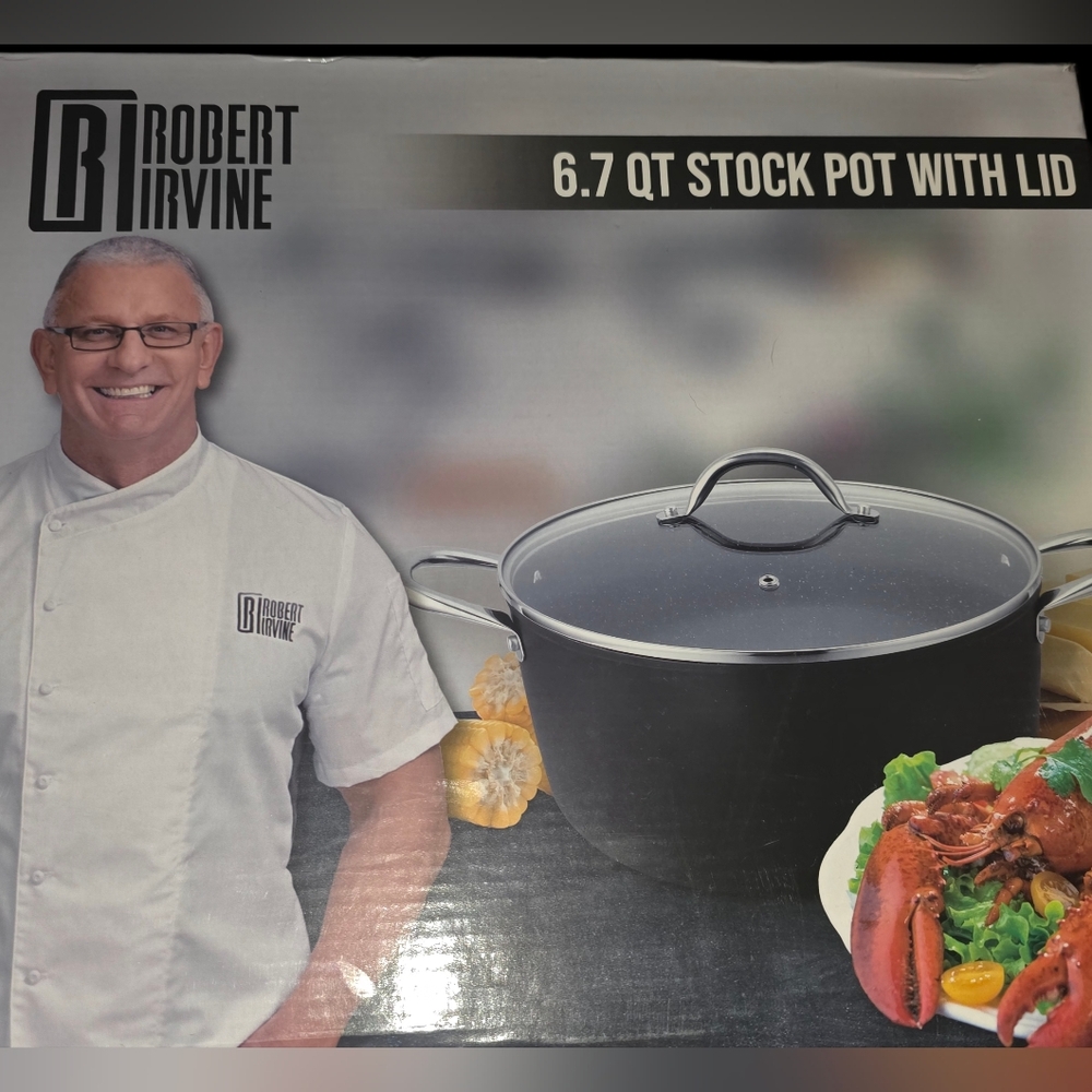 Robert Irvine Black Stock Pot with Lid - 6.7 QT